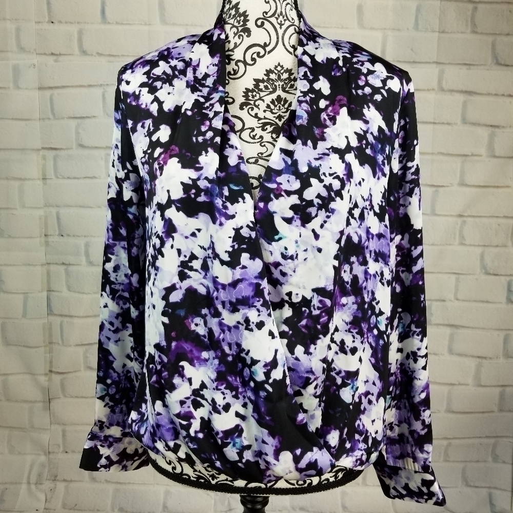 Apt 9 floral print long sleeve faux wrap top sz m